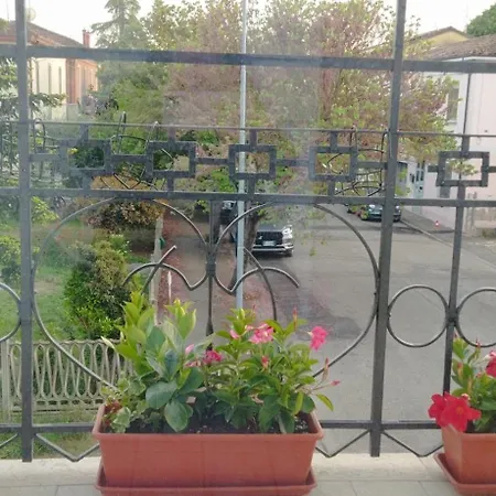 Bed & Breakfast Casa Dei Fiori *